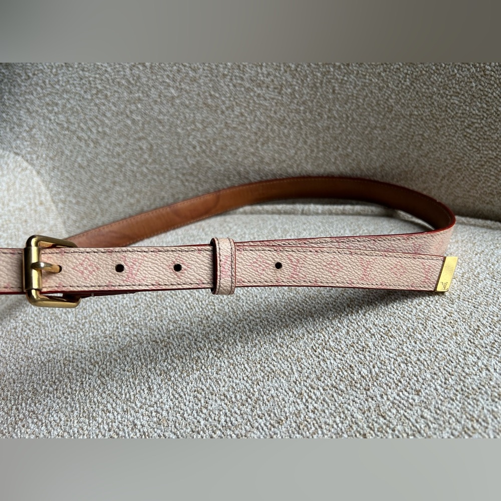 Louis Vuitton Sakura thin belt 90cm second hand